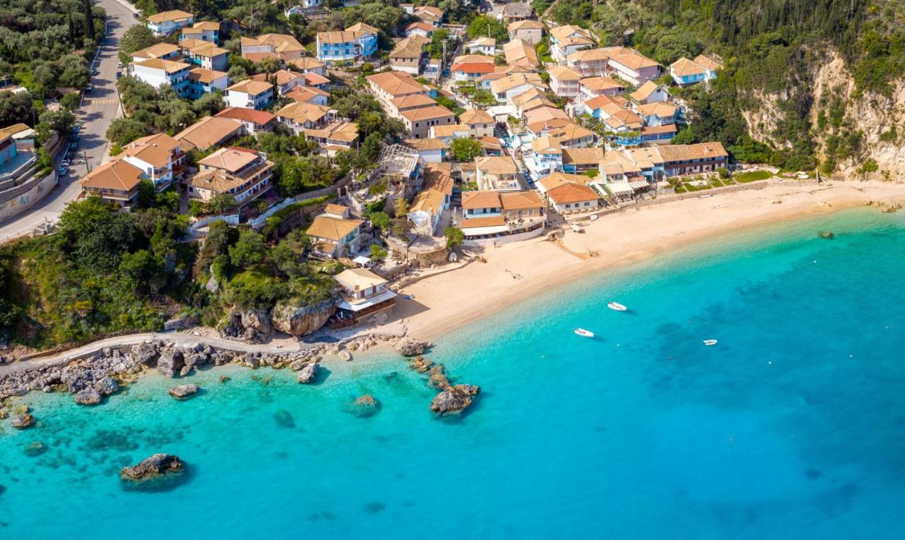 Maria Pf Ee Nydri (Lefkada)